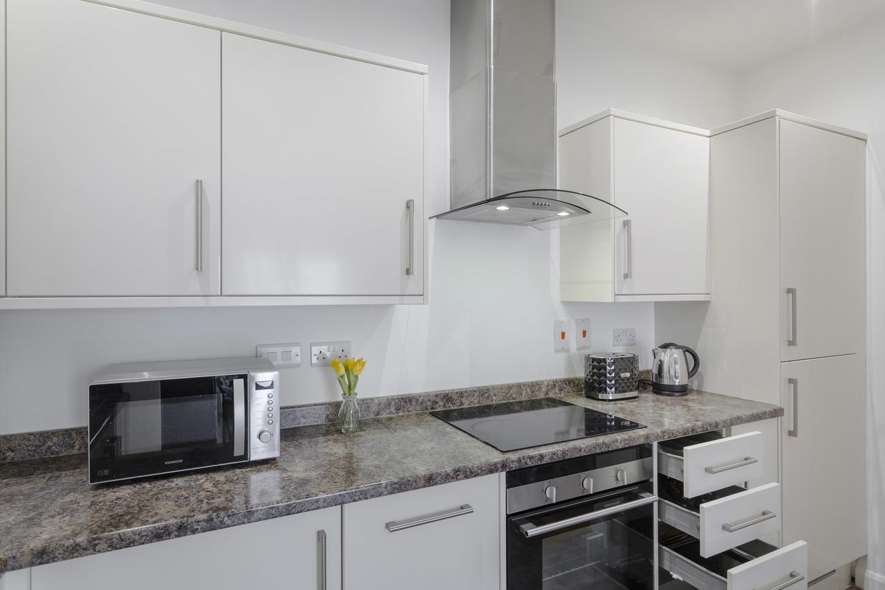 1 Bed Apt Sleeps 4 Luton  Exterior foto